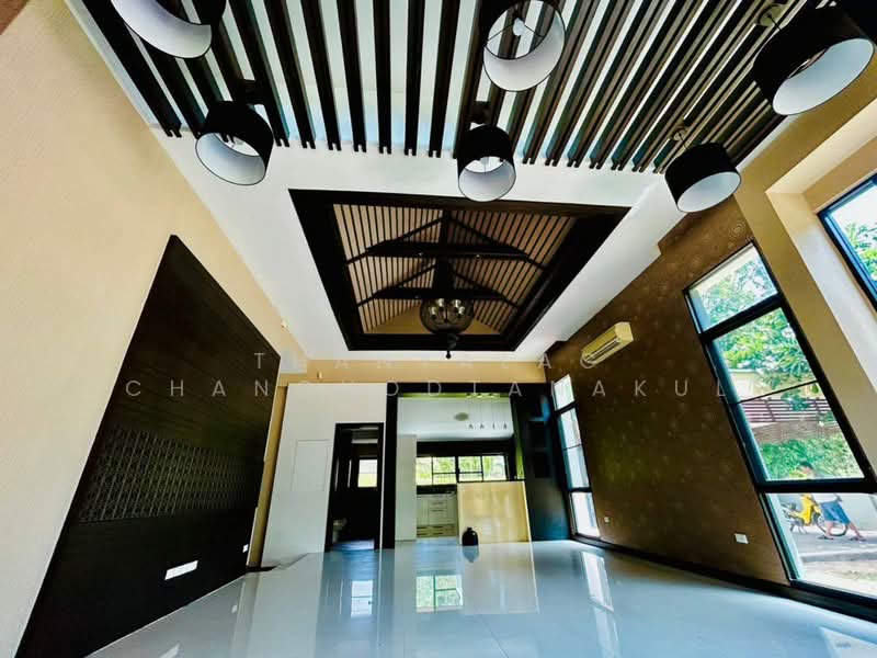 The Village Housing Estate by Horseshoe Point, Chon Buri (Pattaya), Toongklom-Huaytanoo Road, Nong Pru, Bang Lamung (Pattaya), Chon Buri (Pattaya), 3 Bedrooms, 220 sqm, Single Detached House For Sale, by Thanyalag Chanchodtanakul, 500237925 - DDproperty.com