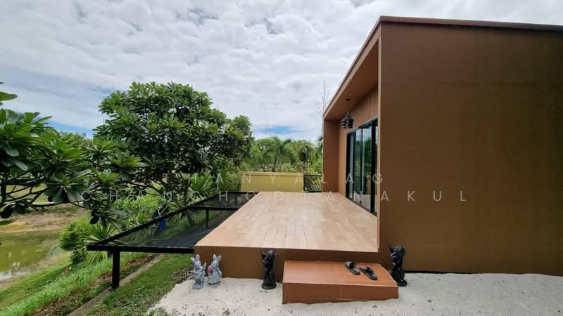 The Village Housing Estate by Horseshoe Point, Chon Buri (Pattaya), Toongklom-Huaytanoo Road, Nong Pru, Bang Lamung (Pattaya), Chon Buri (Pattaya), 3 Bedrooms, 220 sqm, Single Detached House For Sale, by Thanyalag Chanchodtanakul, 500237925 - DDproperty.com