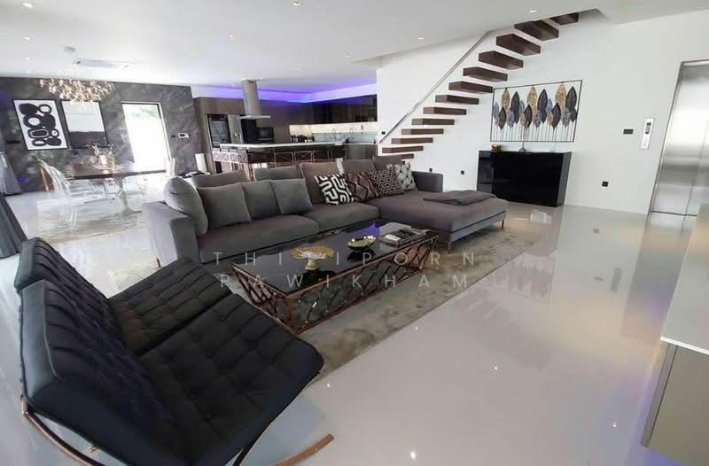 6-BR Villa, Chon Buri (Pattaya), Nong Pru, Bang Lamung (Pattaya), Chon Buri (Pattaya), 6 Bedrooms, 750 sqm, Villa For Sale, by Thitiporn Pawikham, 500237928 - DDproperty.com