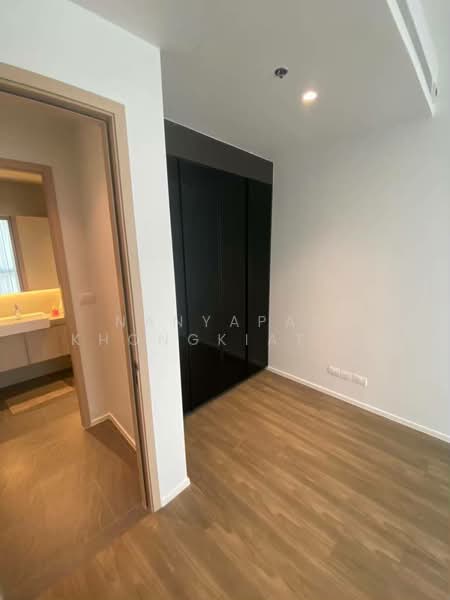 The Lofts Silom, Bangkok, Pramuan Road, Silom, Bang Rak, Bangkok, 2 Bedrooms, 85 sqm, Condo For Rent, by Nanyapak Khongkiattipan, 500237944 - DDproperty.com