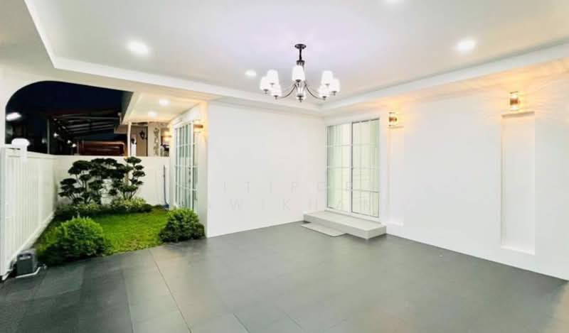 undefined, Chon Buri (Pattaya), Nong Pru, Bang Lamung (Pattaya), Chon Buri (Pattaya), 3 Bedrooms, 286 sqm, Villa For Sale, by Thitiporn Pawikham, 500237960 - DDproperty.com