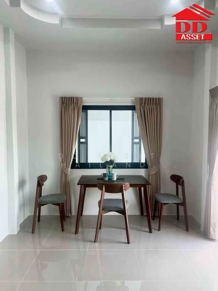 ขาย บ้านเดี่ยวชั้นเดียว หมู่บ้าน วิลเลจ3 บ้านรีโนเวทใหม่ อยู่หลังตลาด AC คลอง4 ลำลูกกาคลอง4, Pathum Thani, Lat Sawai, Lam Luk Ka, Pathum Thani, 3 Bedrooms, 212 sqm, Single Detached House For Sale, by DD Asset (Thailand) Co.,Ltd, 500237979 - DDproperty.com