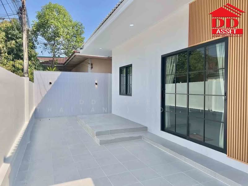 ขาย บ้านเดี่ยวชั้นเดียว หมู่บ้าน วิลเลจ3 บ้านรีโนเวทใหม่ อยู่หลังตลาด AC คลอง4 ลำลูกกาคลอง4, Pathum Thani, Lat Sawai, Lam Luk Ka, Pathum Thani, 3 Bedrooms, 212 sqm, Single Detached House For Sale, by DD Asset (Thailand) Co.,Ltd, 500237979 - DDproperty.com