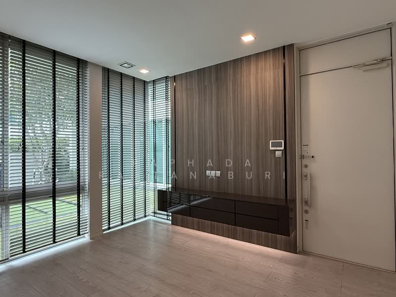 Vive Bangna, Samut Prakan, Bang Kaeo, Bang Plee, Samut Prakan, 4 Bedrooms, 354 sqm, Single Detached House For Sale, by Paphada Rattanaburi, 500237989 - DDproperty.com