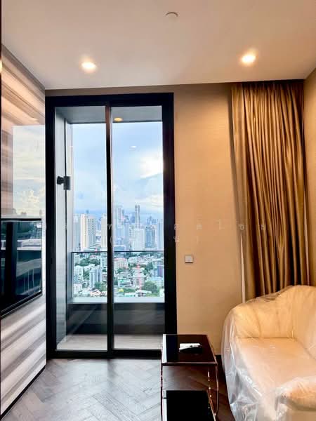 The Esse Sukhumvit 36, Bangkok, Soi Sukhumvit 36, Sukhumvit Road, Phra Kanong, Khlong Toei, Bangkok, 1 Bedroom, 39 sqm, Condo For Rent, by สรภพ ยอดไชย (สีฝุ่น), 500238031 - DDproperty.com