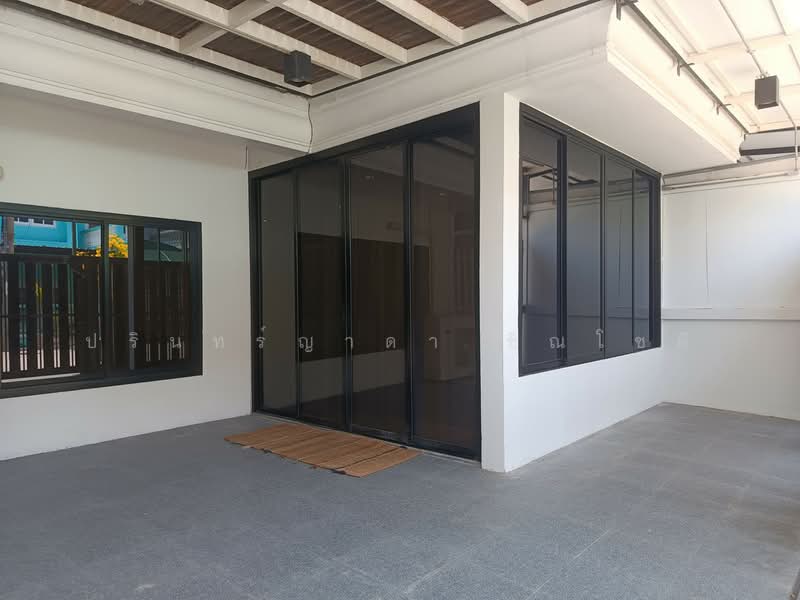 Townhouse Sukhumvit 103 - Udomsuk, Bangkok, อุดมสุข 51, Bang Chak, Phra Khanong, Bangkok, 2 Bedrooms, 200 sqm, Townhouse For Rent, by ปรินทร์ญาดา ชิณโชติ, 500238055 - DDproperty.com