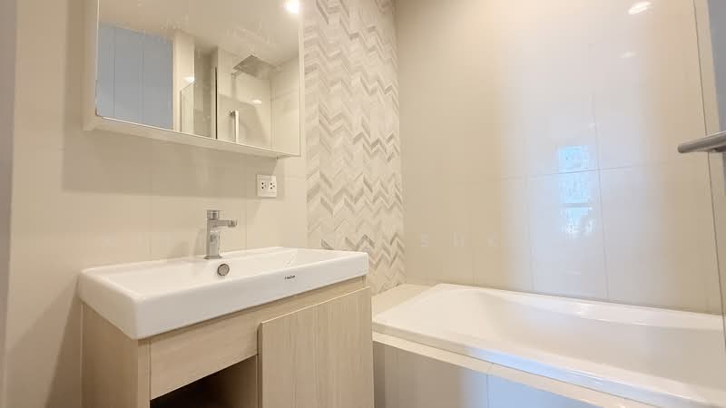 Oka Haus Sukhumvit 36, Bangkok, 3399 Rama 4 Road, Khong Tan, Khlong Toei, Bangkok, 1 Bedroom, 34 sqm, Condo For Rent, by Kittitach Sukjoy, 500238061 - DDproperty.com