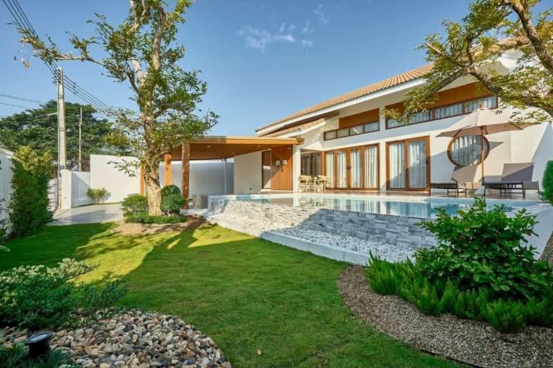 Japanese-Style Fully Furnished Pool Villa | Smart Home | Near International Schools, Chiang Mai, San Phak Wan, Hang Dong, Chiang Mai, 3 Bedrooms, 230 sqm, Villa For Sale, by Elijah Ridgley, 500238062 - DDproperty.com