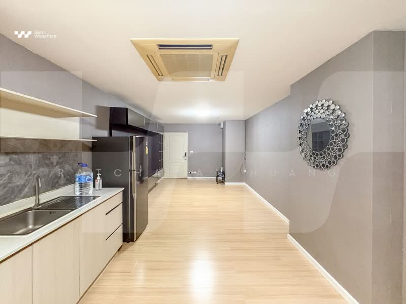 State Tower, Bangkok, 1055 Silom Road, Silom, Bang Rak, Bangkok, 1 Bedroom, 68 sqm, Condo For Sale, by Ratchawan Huang, 500238083 - DDproperty.com