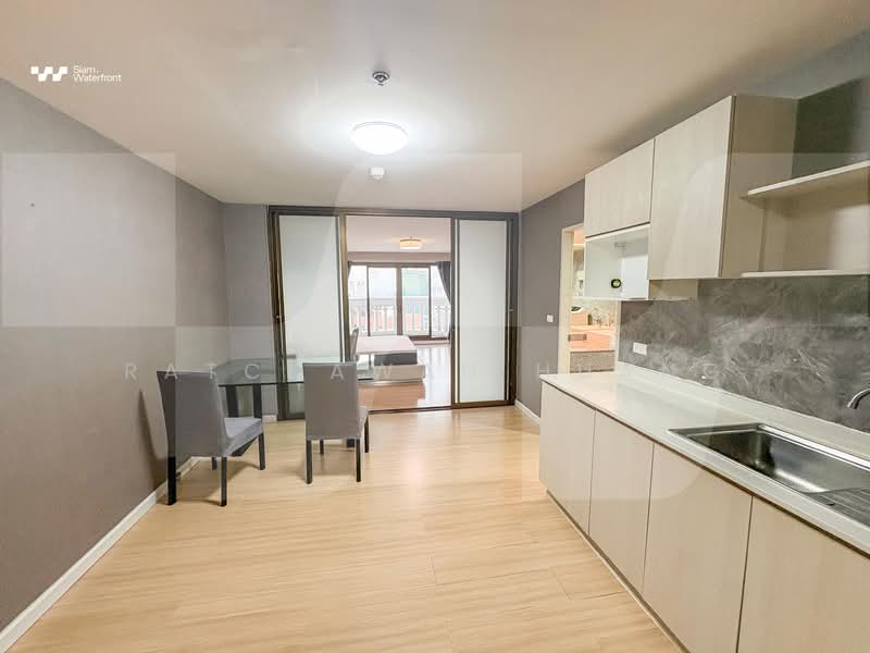 State Tower, Bangkok, 1055 Silom Road, Silom, Bang Rak, Bangkok, 1 Bedroom, 68 sqm, Condo For Sale, by Ratchawan Huang, 500238083 - DDproperty.com