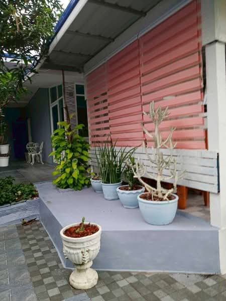 ขายบ้านพร้อมที่ดิน พึ่งสร้างเสร็จ ใกล้ตลาดวังสีสูบ 130 ตร.วา 90 ตร.ม., อุตรดิตถ์, งิ้วงาม, เมืองอุตรดิตถ์, อุตรดิตถ์, 110 ตร.ม., บ้านเดี่ยว ขาย, โดย PortLand Property, 500238088 - DDproperty.com