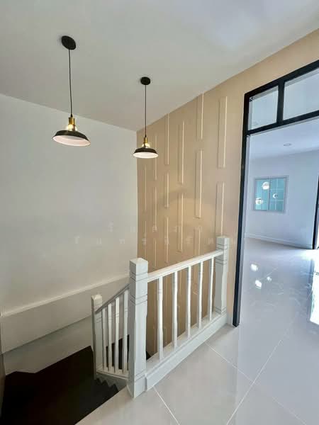 Moobaan Piyawararom Khlong 4, Pathum Thani, Sawai Pracharat Road, Bang Yitho, Thanyaburi, Pathum Thani, 3 Bedrooms, 120 sqm, Townhouse For Sale, by วัลลภา จันทร์ชิรัตน์, 500238093 - DDproperty.com