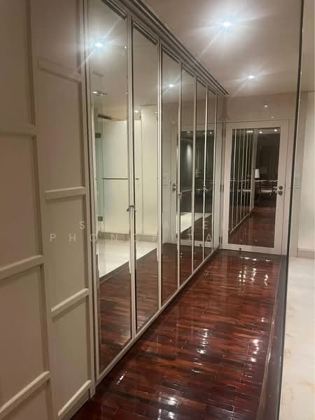 State Tower, Bangkok, 1055 Silom Road, Silom, Bang Rak, Bangkok, 2 Bedrooms, 267 sqm, Condo For Rent, by Saowanee Phongpitayanan, 500238097 - DDproperty.com