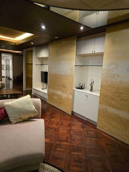 State Tower : อาคารสเตททาวเวอร์, กรุงเทพ, 1055 ถนนสีลม, สีลม, บางรัก, กรุงเทพ, 267 ตร.ม., คอนโด ให้เช่า, โดย Saowanee Phongpitayanan, 500238097 - DDproperty.com