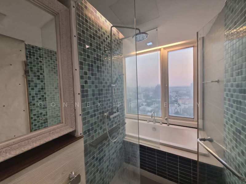 Siri At Sukhumvit, Bangkok, 902 Sukhumvit Road, Phra Kanong, Khlong Toei, Bangkok, 3 Bedrooms, 101 sqm, Condo For Rent, by Connex Property, 500238112 - DDproperty.com