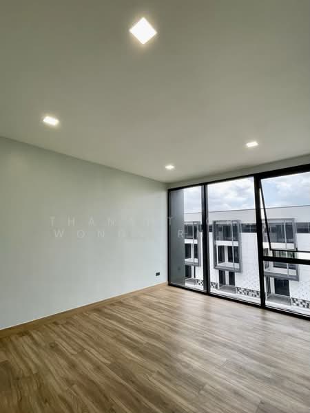The Harmony, Bangkok, Soi Ramintra 62 Yak 1, Khan Na Yao, Khan Na Yao, Bangkok, 3 Bedrooms, 305 sqm, Townhouse For Rent, by Thananthorn Wongvarnkaseam, 500238116 - DDproperty.com