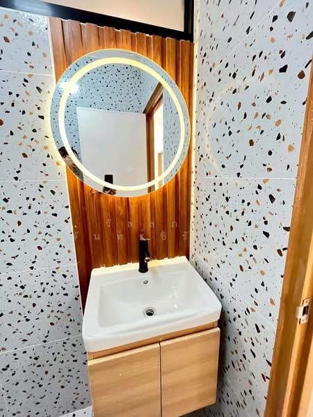 Baan Prueksa 1, Pathum Thani, รังสิต-นครนายก, Lam Phak Kut, Thanyaburi, Pathum Thani, 3 Bedrooms, 102 sqm, Townhouse For Sale, by วัลลภา จันทร์ชิรัตน์, 500238121 - DDproperty.com