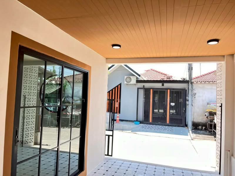 Baan Prueksa 1, ปทุมธานี, รังสิต-นครนายก, ลำผักกูด, ธัญบุรี, ปทุมธานี, 102 ตร.ม., ทาวน์เฮ้าส์ ขาย, โดย วัลลภา จันทร์ชิรัตน์, 500238121 - DDproperty.com