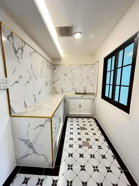 Baan Prueksa 1, Pathum Thani, รังสิต-นครนายก, Lam Phak Kut, Thanyaburi, Pathum Thani, 3 Bedrooms, 102 sqm, Townhouse For Sale, by วัลลภา จันทร์ชิรัตน์, 500238121 - DDproperty.com