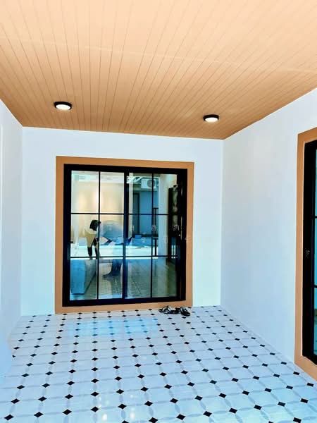 Baan Prueksa 1, ปทุมธานี, รังสิต-นครนายก, ลำผักกูด, ธัญบุรี, ปทุมธานี, 102 ตร.ม., ทาวน์เฮ้าส์ ขาย, โดย วัลลภา จันทร์ชิรัตน์, 500238121 - DDproperty.com