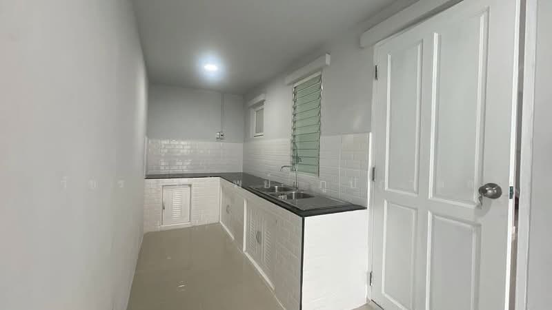 Chuan Chuen Onnut, Bangkok, Prawet, Prawet, Bangkok, 3 Bedrooms, 140 sqm, Semi-Detached House (Twin House) For Sale, by วัชราทรัพย์ ภูปภาดล, 500238124 - DDproperty.com
