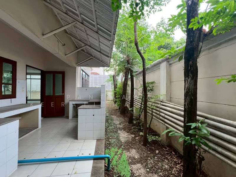 บ้านเดี่ยว 2 ชั้น บรรยากาศร่มรื่น ในซอยโยธินพัฒนา 3 เรียบด่วนรามอินทรา, กรุงเทพ, นวมินทร์, บึงกุ่ม, กรุงเทพ, 366 ตร.ม., บ้านเดี่ยว ขาย, โดย Panthawan Keeratithavornanan, 500238131 - DDproperty.com