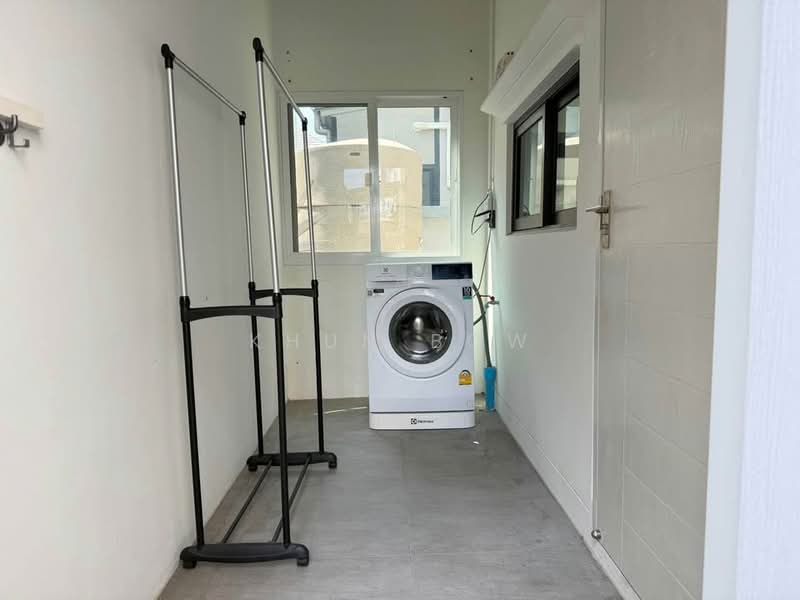 Bangkok Boulevard Tiwanon Rangsit, Pathum Thani, 109 Tiwanon Road, Bang Kadi, Muang Pathum Thani, Pathum Thani, 4 Bedrooms, 285 sqm, Single Detached House For Rent, by Khun Bow, 500238143 - DDproperty.com