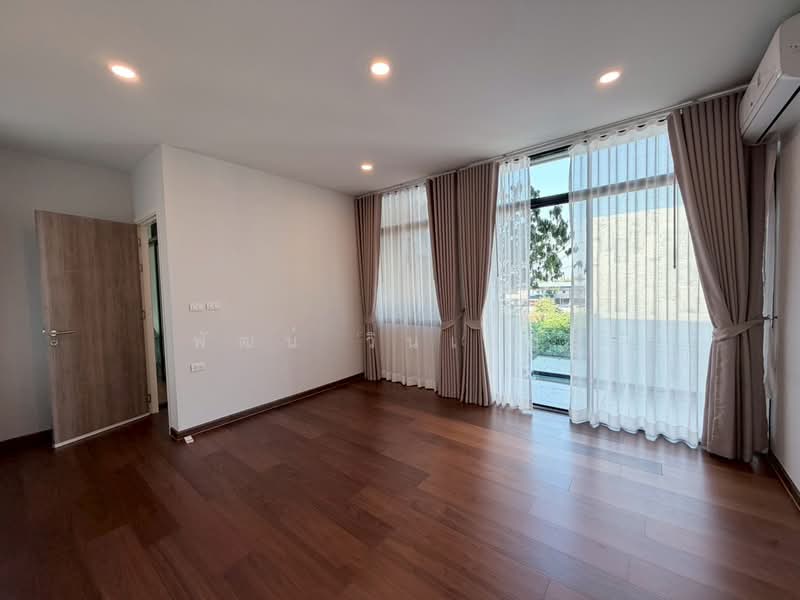 The Master Ratchapruek-Maha Chesadabodindranusorn Bridge, Nonthaburi, Yotha Thikan Road, Bang Krang, Muang Nonthaburi, Nonthaburi, 4 Bedrooms, 300 sqm, Single Detached House For Rent, by พัฒน์ วินเนอร์, 500238144 - DDproperty.com