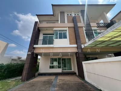 ขาย - บ้านแฝด 3 ชั้น หลังมุม โยธินพัฒนา 3 ทำเลเลียบด่วนรามอินทรา, กรุงเทพ