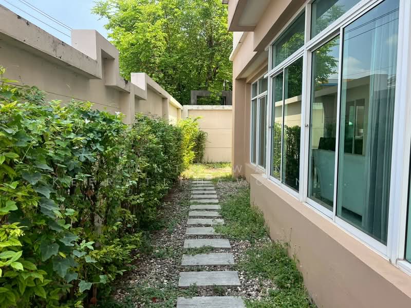 บ้านแฝด 3 ชั้น หลังมุม โยธินพัฒนา 3 ทำเลเลียบด่วนรามอินทรา, Bangkok, Nawamin, Bueng Kum, Bangkok, 3 Bedrooms, 220 sqm, Semi-Detached House (Twin House) For Sale, by Panthawan Keeratithavornanan, 500238147 - DDproperty.com