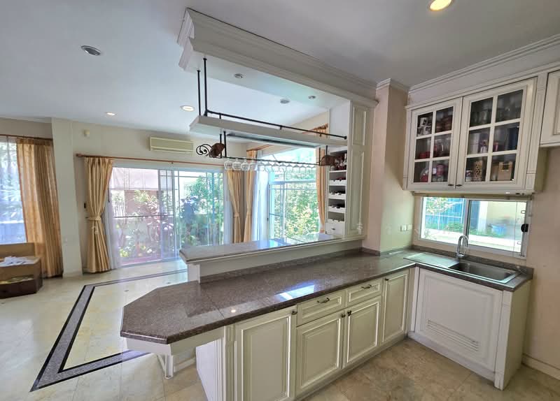 Nantawan Suanluang Rama 9, Bangkok, Chaloem Phra Kiat Rama 9, Soi 62, Dok Mai, Prawet, Bangkok, 3 Bedrooms, 301 sqm, Single Detached House For Sale, by Worrasak Tansuriwongse, 500238156 - DDproperty.com