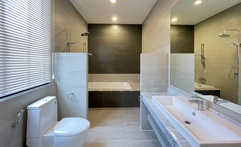 House in Sukhumvit 29, Bangkok, Khlongtoei Nua, Watthana, Bangkok, 3 Bedrooms, 400 sqm, Single Detached House For Sale, by HomeConnect Thailand, 500238200 - DDproperty.com