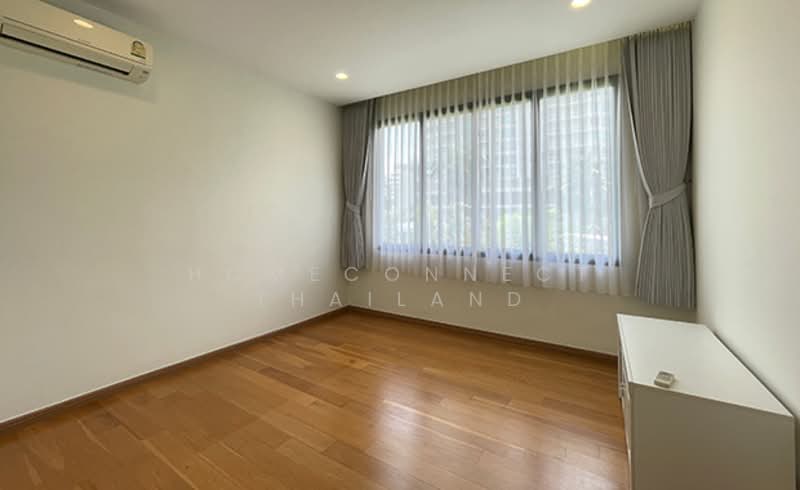 House in Sukhumvit 29, Bangkok, Khlongtoei Nua, Watthana, Bangkok, 3 Bedrooms, 400 sqm, Single Detached House For Sale, by HomeConnect Thailand, 500238200 - DDproperty.com