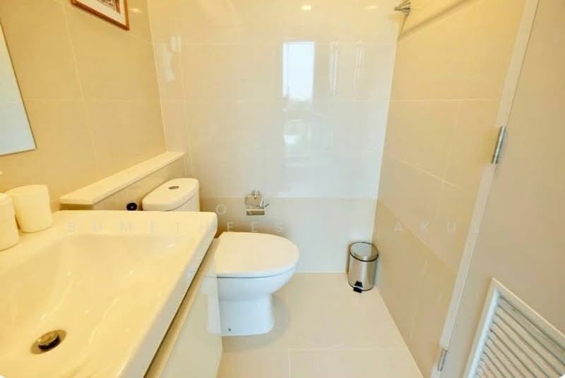 Focus Ploenchit, Bangkok, Soi Sukhumvit 2, Khlong Toei, Khlong Toei, Bangkok, 2 Bedrooms, 70 sqm, Condo For Sale, by Orapa Sumetheesirisakul, 500238217 - DDproperty.com