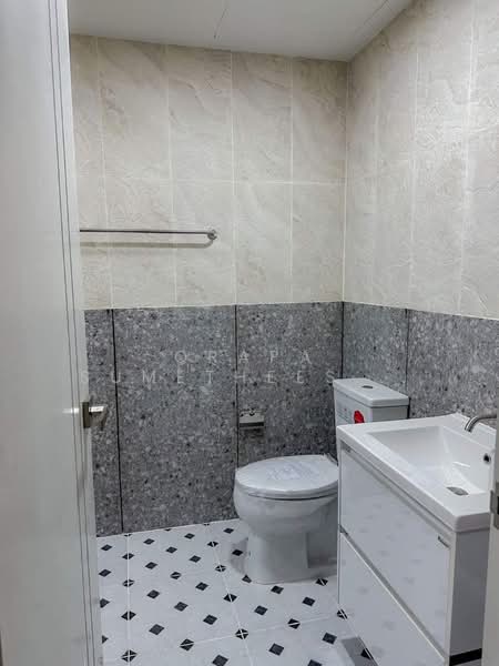 Pathumwan Resort, Bangkok, Phayathai Road, Thanon Phaya Thai, Ratchathewi, Bangkok, 2 Bedrooms, 60 sqm, Condo For Sale, by Orapa Sumetheesirisakul, 500238219 - DDproperty.com