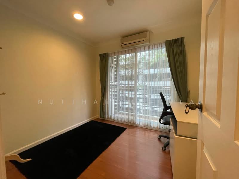 Lumpini Suite Sukhumvit 41, Bangkok, Soi Sukhumvit 41, Khlong Tan Nua, Watthana, Bangkok, 3 Bedrooms, 83 sqm, Condo For Sale, by Nuttharom Linla, 500238227 - DDproperty.com