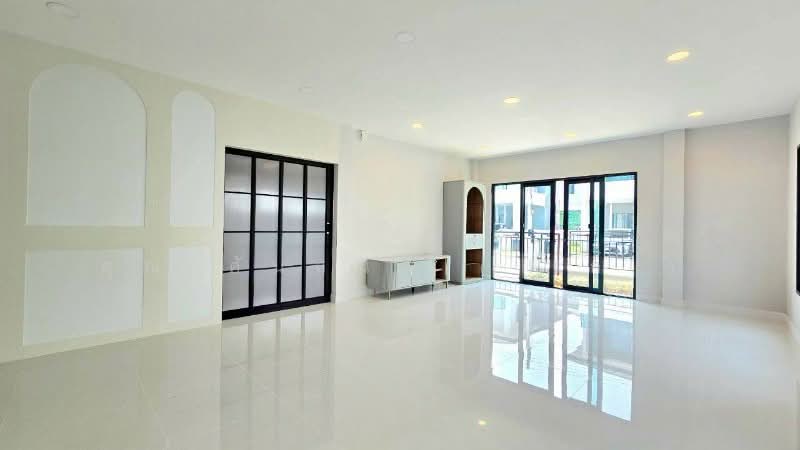 บ้านเดี่ยว เซนโทร ติวานนท์ - ศรีสมาน บ้านใหม่ ถูกสุดในโครงการ, ปทุมธานี, สะพานนนทบุรี - บางบัวทอง, บางคูวัด, เมืองปทุมธานี, ปทุมธานี, 210 ตร.ม., บ้านเดี่ยว ขาย, โดย คุณ ศันสนีย์ ( เก๋ ), 500238251 - DDproperty.com