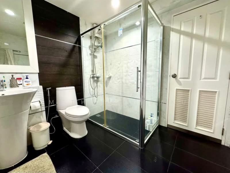 The Waterford Sukhumvit 50, Bangkok, 890 Soi Sukhumvit 50, Phra Kanong, Khlong Toei, Bangkok, 6 Bedrooms, 306 sqm, Condo For Sale, by Orapa Sumetheesirisakul, 500238315 - DDproperty.com