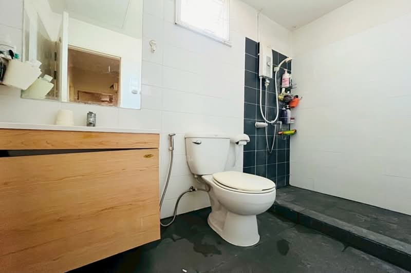 Areeya The Colors Premium Lat Pla Khao, Bangkok, Chorake Bua, Lat Phrao, Bangkok, 3 Bedrooms, 100 sqm, Townhouse For Sale, by คุณจ๋า, 500238342 - DDproperty.com