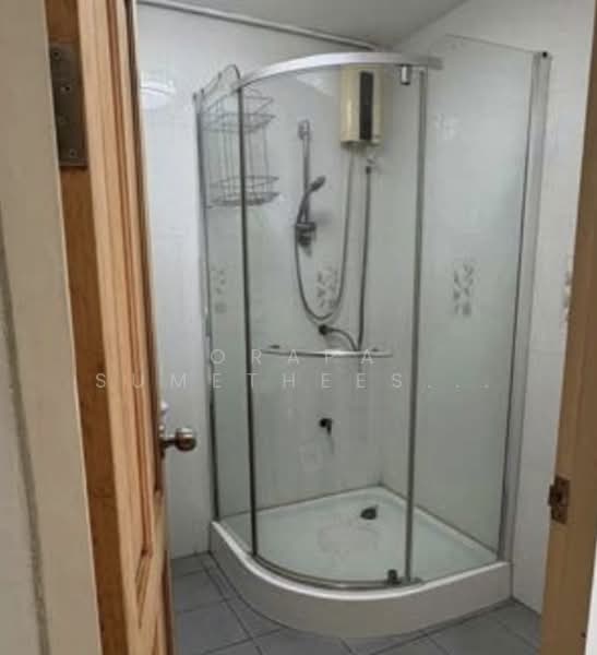 ITF Silom Palace, Bangkok, 160 Soi Naradhiwas Rajanagarindra 1, Suriyawong, Bang Rak, Bangkok, 3 Bedrooms, 160 sqm, Condo For Sale, by Orapa Sumetheesirisakul, 500238343 - DDproperty.com