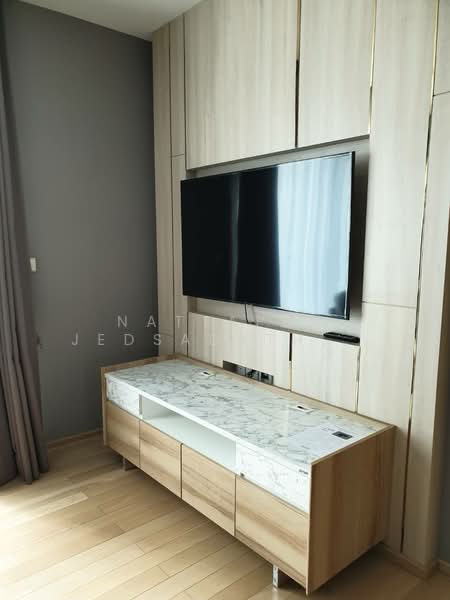 Siri At Sukhumvit, Bangkok, 902 Sukhumvit Road, Phra Kanong, Khlong Toei, Bangkok, 1 Bedroom, 53 sqm, Condo For Rent, by Nattapol Jedsadathitikul, 500238362 - DDproperty.com