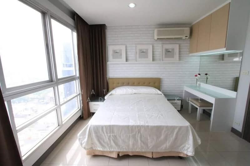 Pathumwan Resort, Bangkok, Phayathai Road, Thanon Phaya Thai, Ratchathewi, Bangkok, 2 Bedrooms, 60 sqm, Condo For Rent, by Nattapol Jedsadathitikul, 500238364 - DDproperty.com