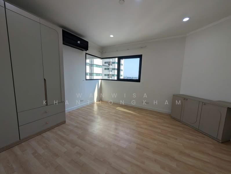 Sathorn Gardens, Bangkok, 39 South Sathorn Road, Thung Maha Mek, Sathon, Bangkok, 2 Bedrooms, 109 sqm, Condo For Sale, by Wanwisa Khanthongkham, 500238397 - DDproperty.com