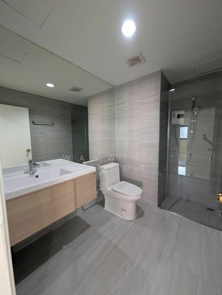 Sathorn Gardens, Bangkok, 39 South Sathorn Road, Thung Maha Mek, Sathon, Bangkok, 2 Bedrooms, 109 sqm, Condo For Sale, by Wanwisa Khanthongkham, 500238397 - DDproperty.com