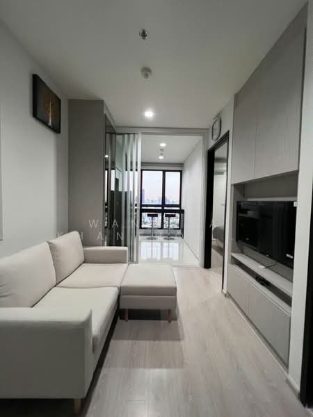 Rhythm Sukhumvit 44/1, Bangkok, Sukhumvit Road, Phra Kanong, Khlong Toei, Bangkok, 1 Bedroom, 35 sqm, Condo For Rent, by Wanwisa Khanthongkham, 500238412 - DDproperty.com