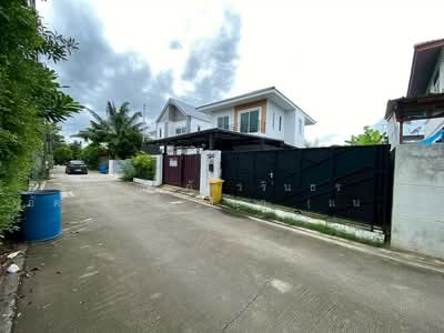 ขาย - บ้านเดี่ยว 2 ชั้น 77 ตร.ว. บ้านเดี่ยว ซอยทวีวัฒนา25 แยก7-9 ถนนพุทธมณฑลสาย4, กรุงเทพ