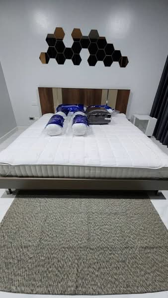 Noble Refine, Bangkok, Soi Sukhumvit 26, Sukhumvit Road, Khong Tan, Khlong Toei, Bangkok, 1 Bedroom, 55 sqm, Condo For Rent, by Nattapol Jedsadathitikul, 500238419 - DDproperty.com