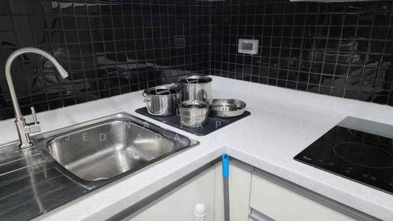 Noble Refine, Bangkok, Soi Sukhumvit 26, Sukhumvit Road, Khong Tan, Khlong Toei, Bangkok, 1 Bedroom, 55 sqm, Condo For Rent, by Nattapol Jedsadathitikul, 500238419 - DDproperty.com