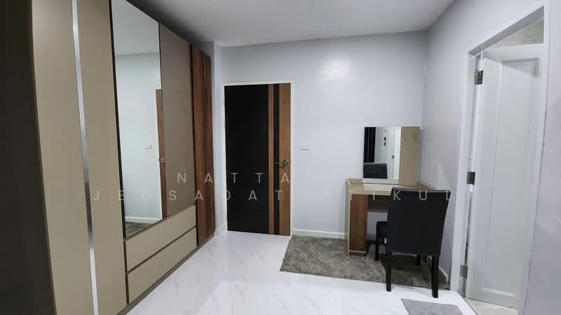 Noble Refine, Bangkok, Soi Sukhumvit 26, Sukhumvit Road, Khong Tan, Khlong Toei, Bangkok, 1 Bedroom, 55 sqm, Condo For Rent, by Nattapol Jedsadathitikul, 500238419 - DDproperty.com