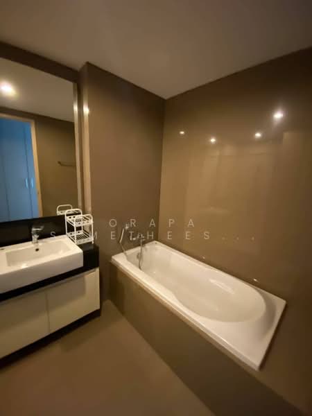 SIRI on 8 Sukhumvit 8, Bangkok, 55 Soi Sukhumvit 8, Sukhumvit Road, Khlong Toei, Khlong Toei, Bangkok, 1 Bedroom, 55 sqm, Condo For Sale, by Orapa Sumetheesirisakul, 500238426 - DDproperty.com